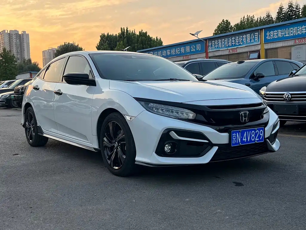 Honda Civic — фото 2