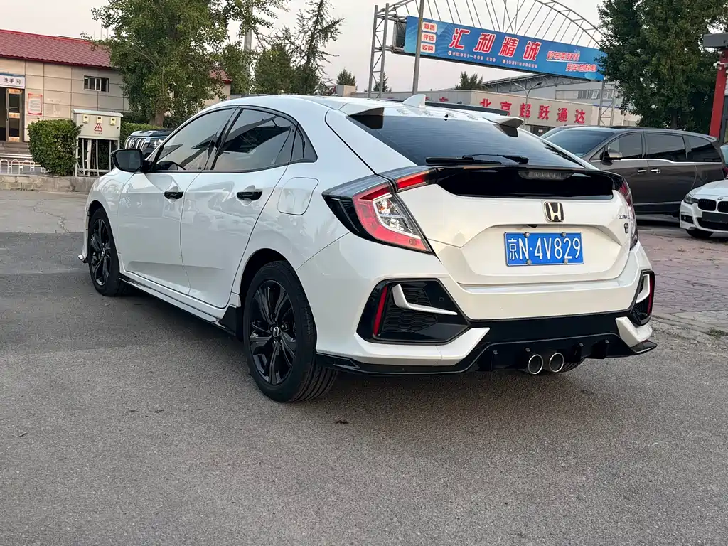 Honda Civic — фото 4