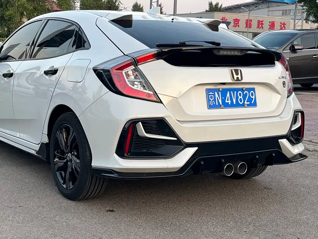 Honda Civic — фото 5