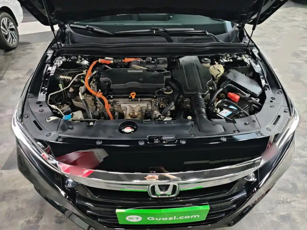 Honda Accord — фото 20
