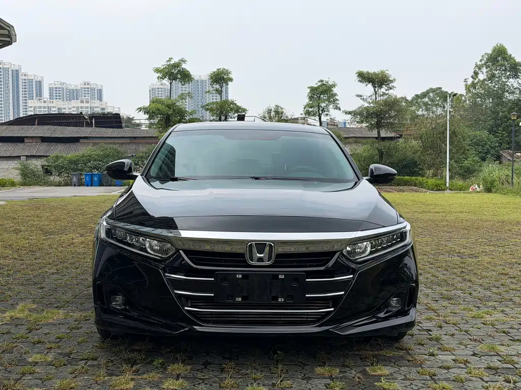 Honda Accord — фото 2