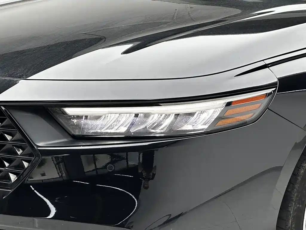 Honda Accord — фото 16