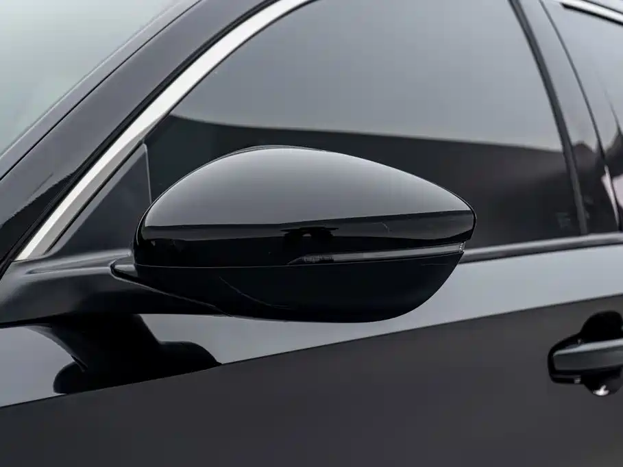 Honda Accord — фото 11