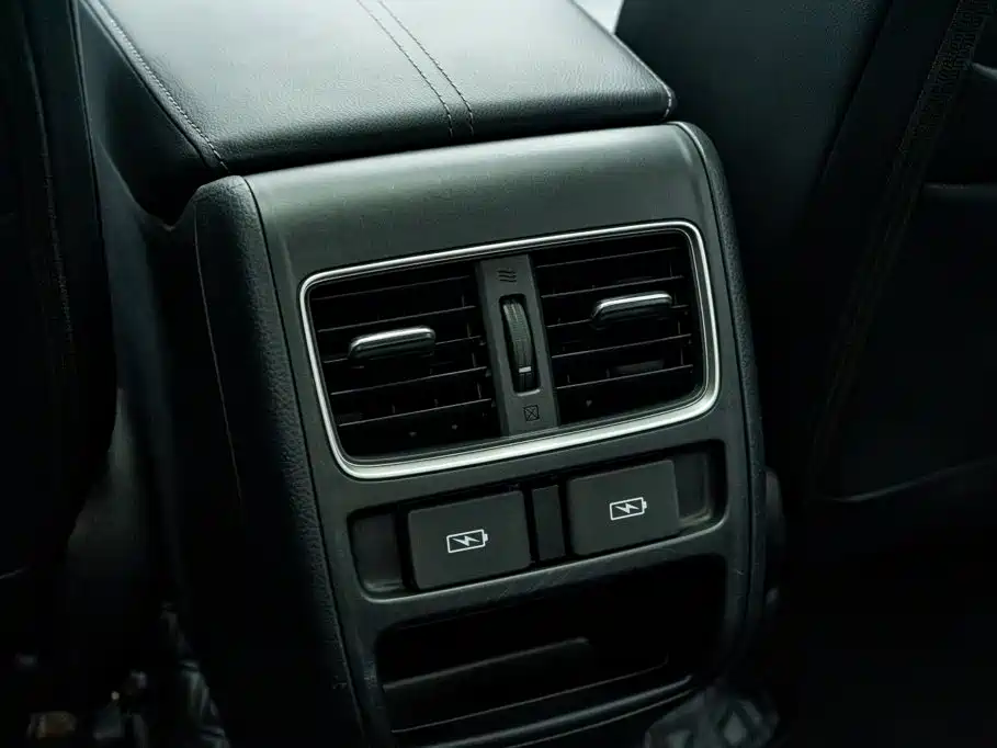 Honda Accord — фото 24