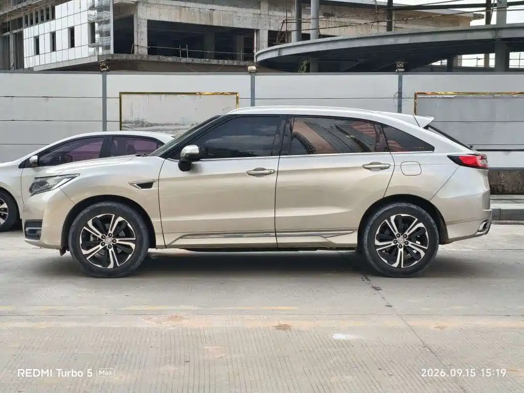 Honda UR-V — фото 3
