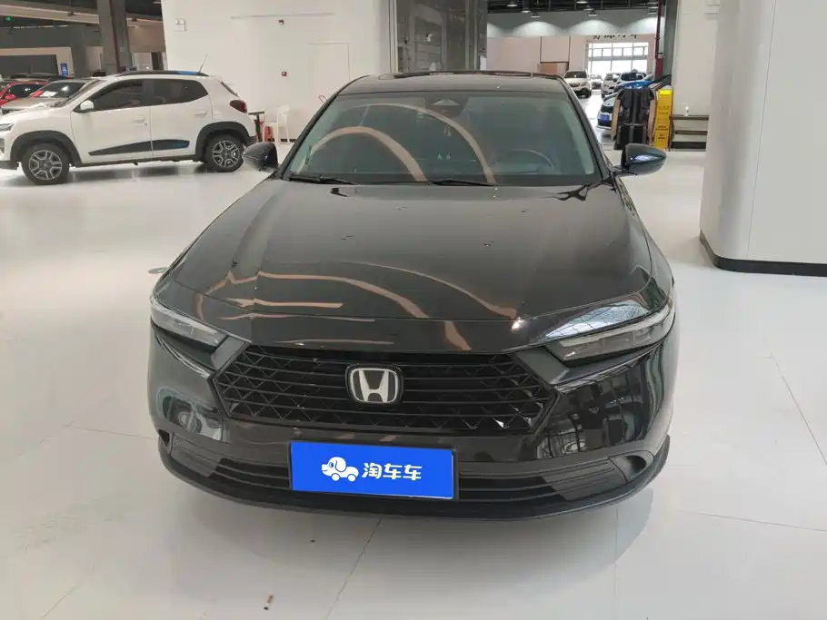 Honda Accord — фото 2