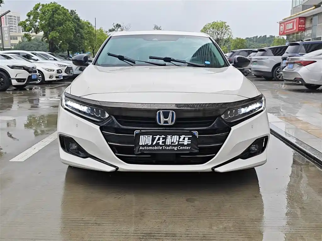 Honda Accord — фото 2