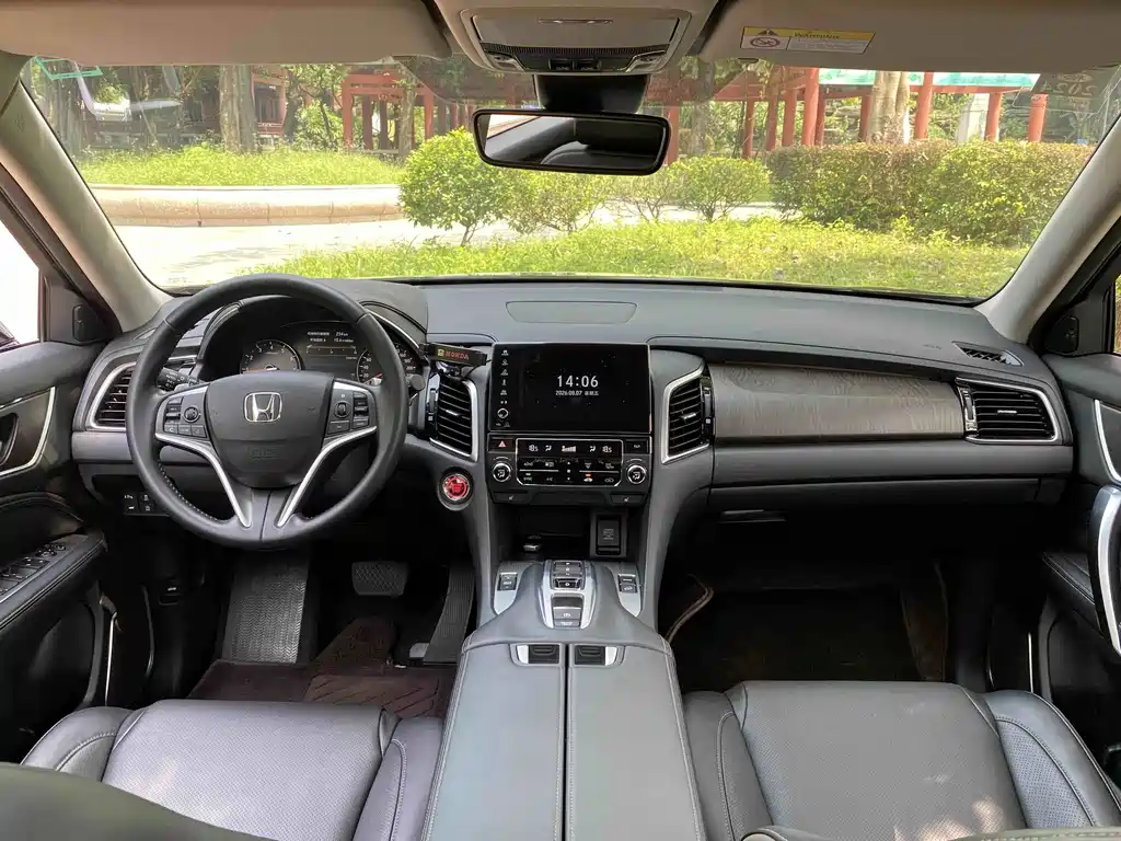 Honda Avancier — фото 5