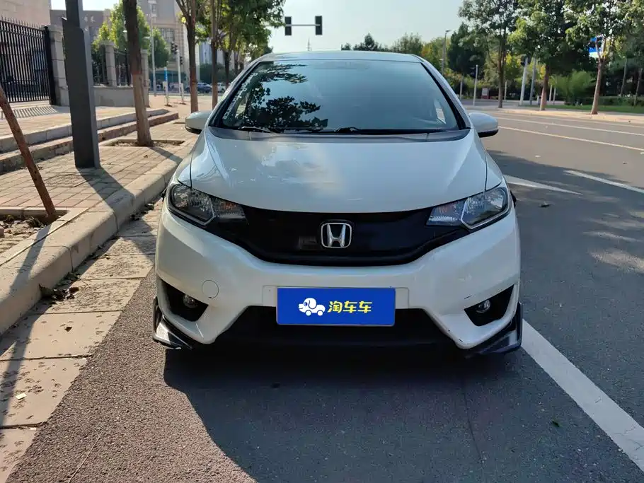 Honda Fit — фото 2