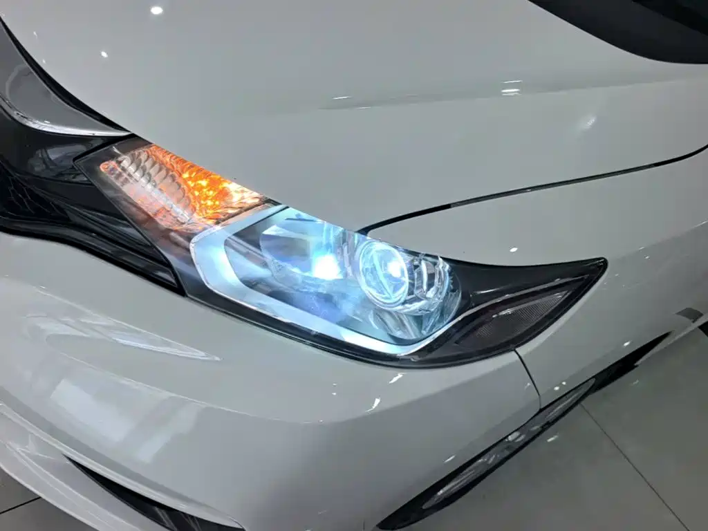Honda Fit — фото 24