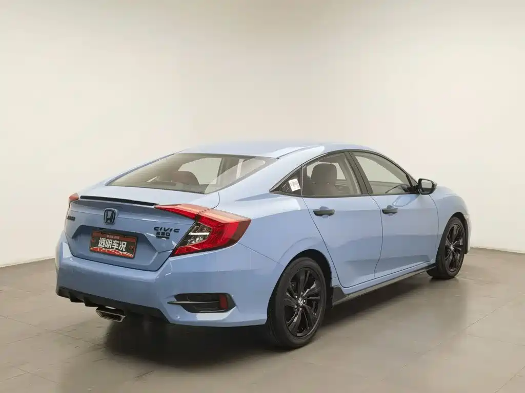 Honda Civic — фото 2