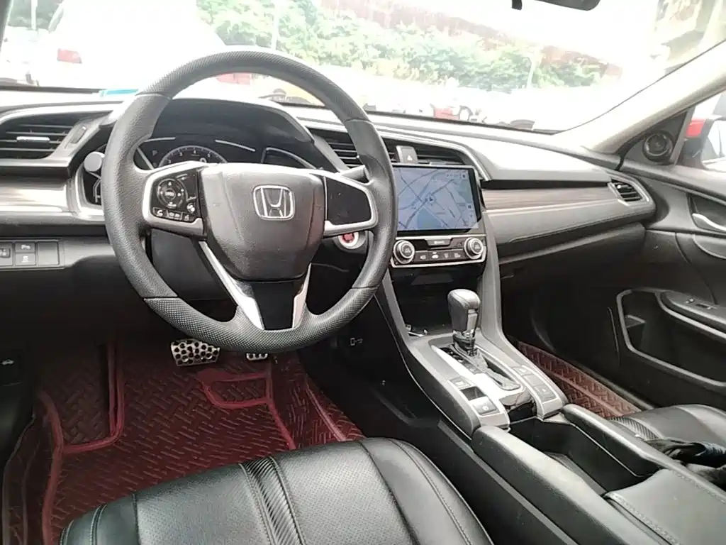 Honda Civic — фото 11