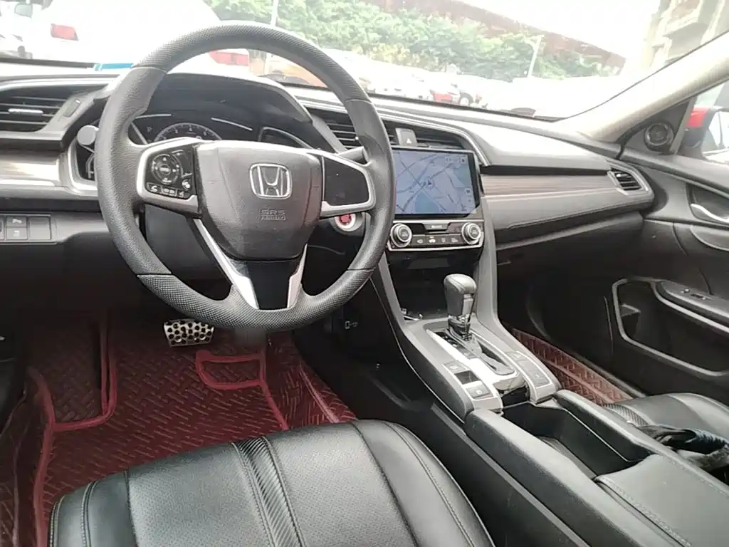 Honda Civic — фото 10