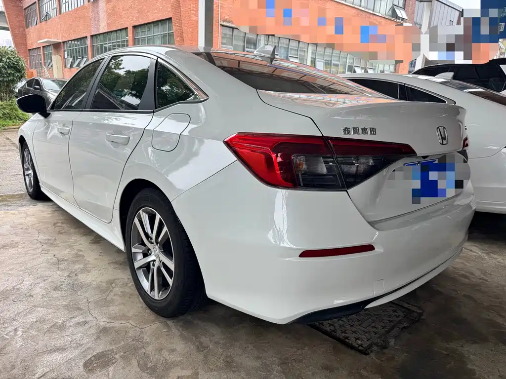Honda Civic — фото 12