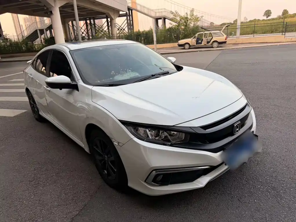 Honda Civic — фото 25
