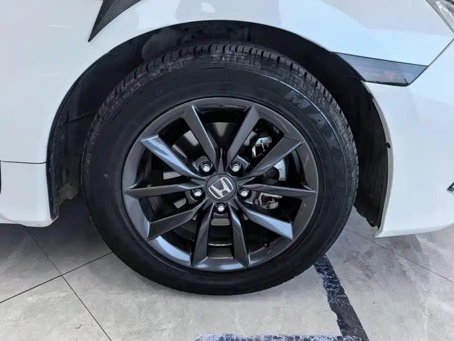 Honda Civic — фото 6