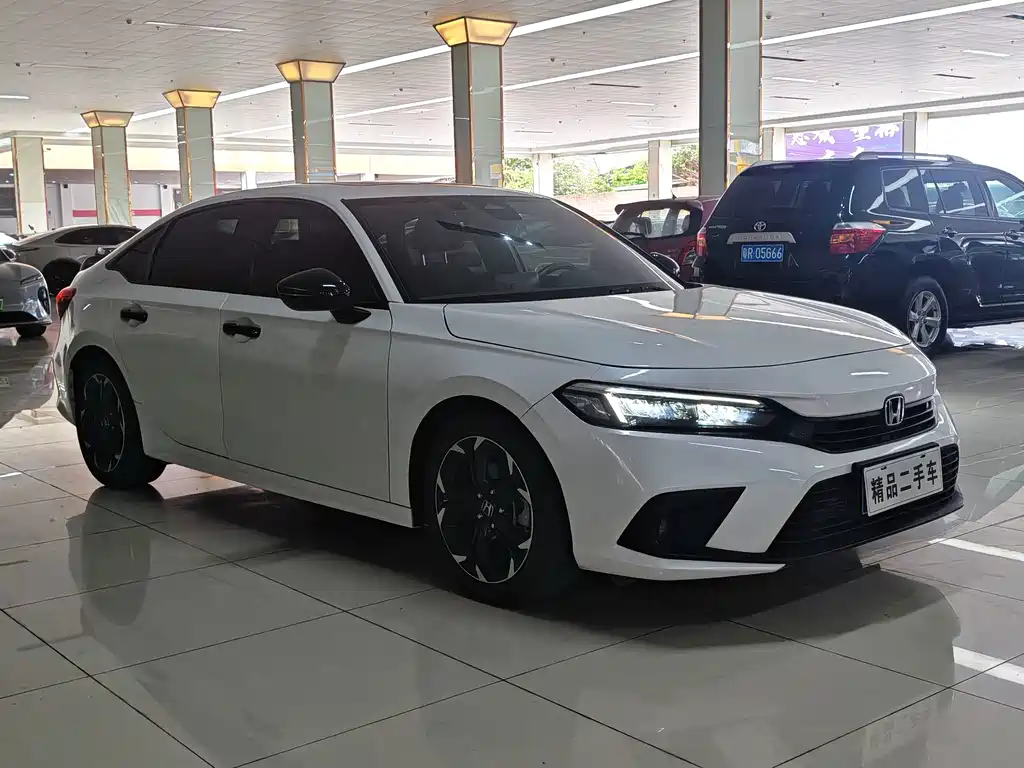 Honda Civic — фото 3