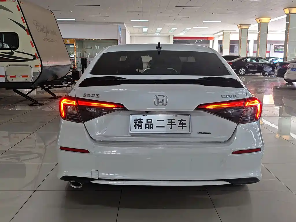 Honda Civic — фото 6