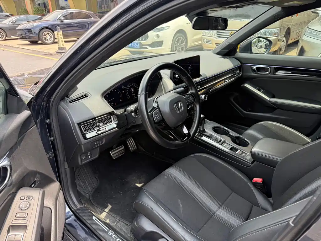 Honda Civic — фото 4