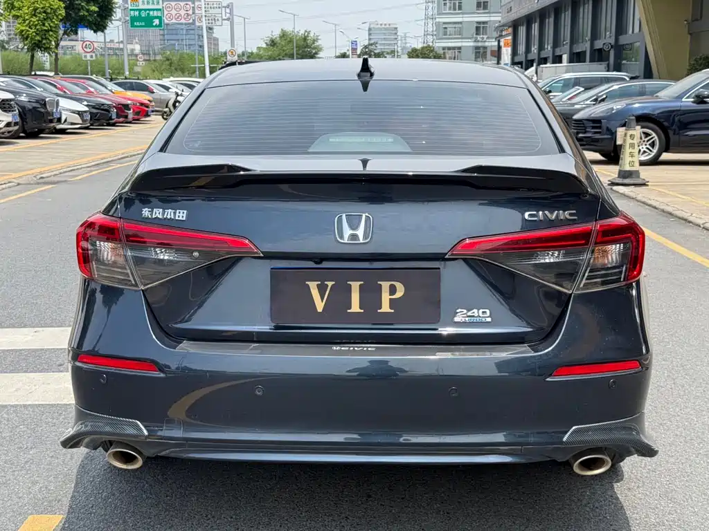 Honda Civic — фото 8