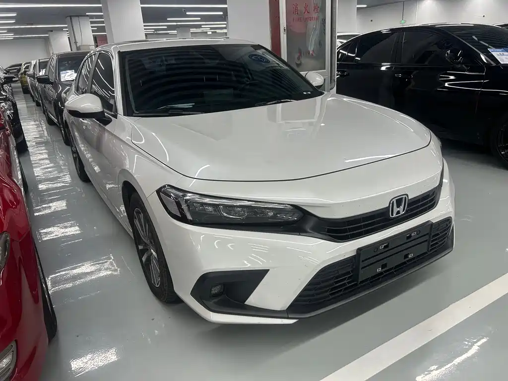 Honda Civic — фото 3