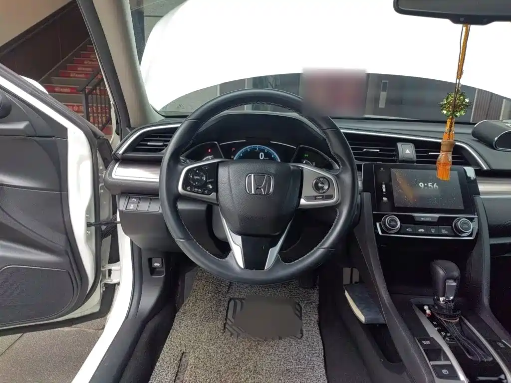 Honda Civic — фото 3
