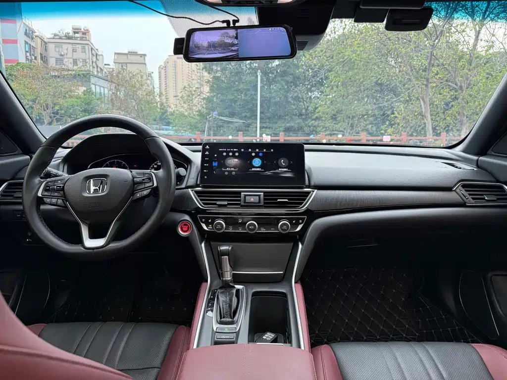 Honda Inspire — фото 14