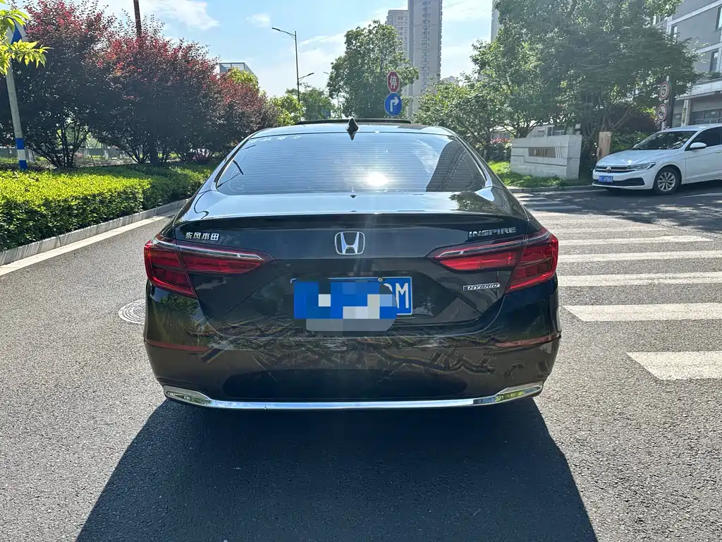 Honda Inspire — фото 8