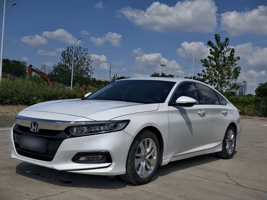 Honda Accord — фото 2