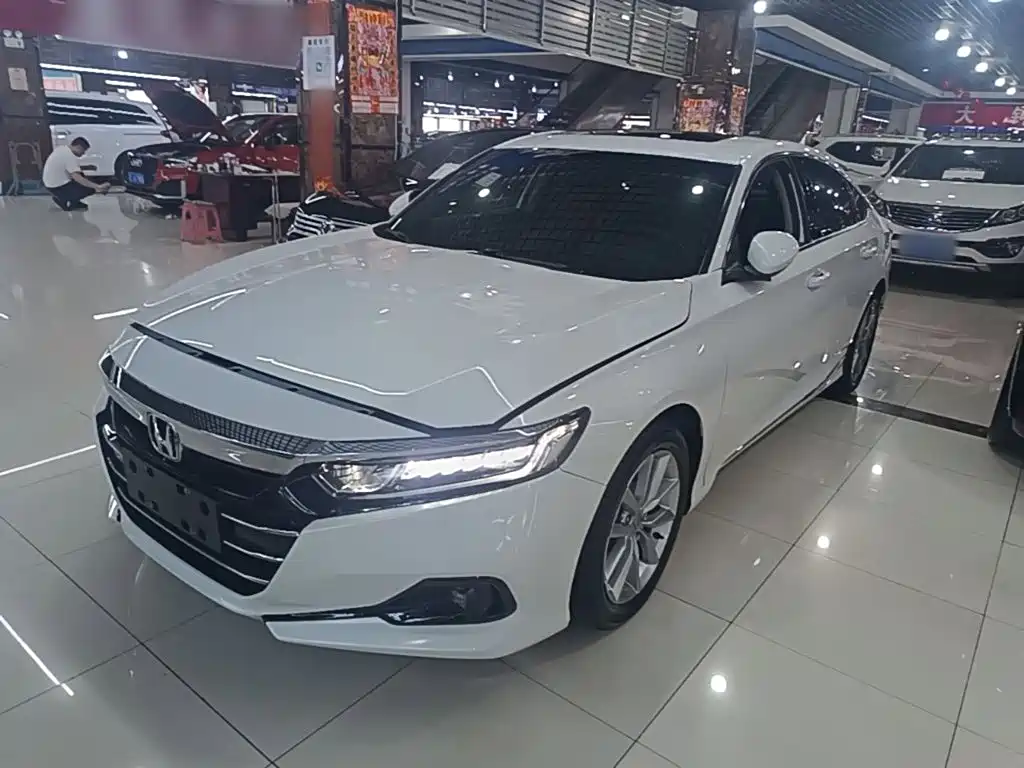 Honda Accord — фото 2