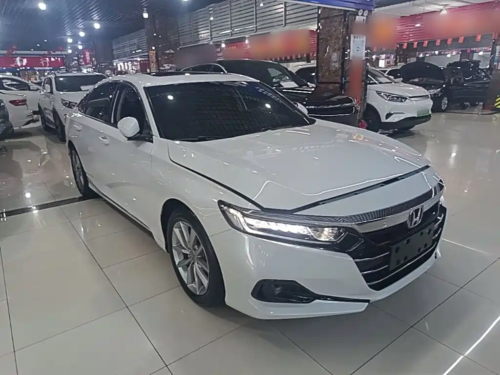 Honda Accord — фото 4