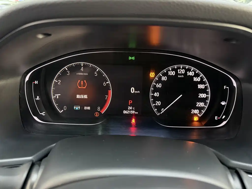 Honda Accord — фото 11