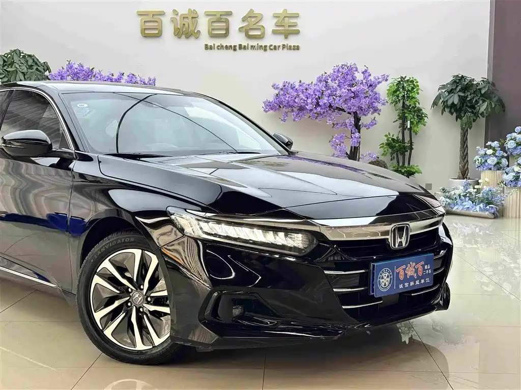 Honda Accord — фото 5