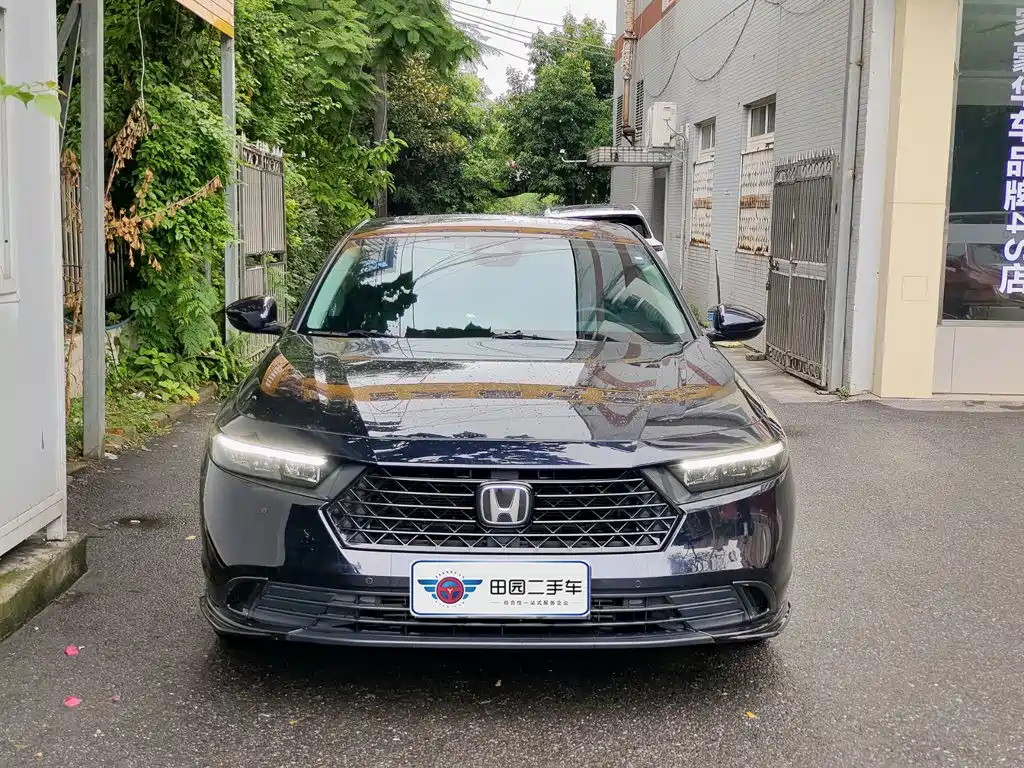 Honda Accord — фото 2
