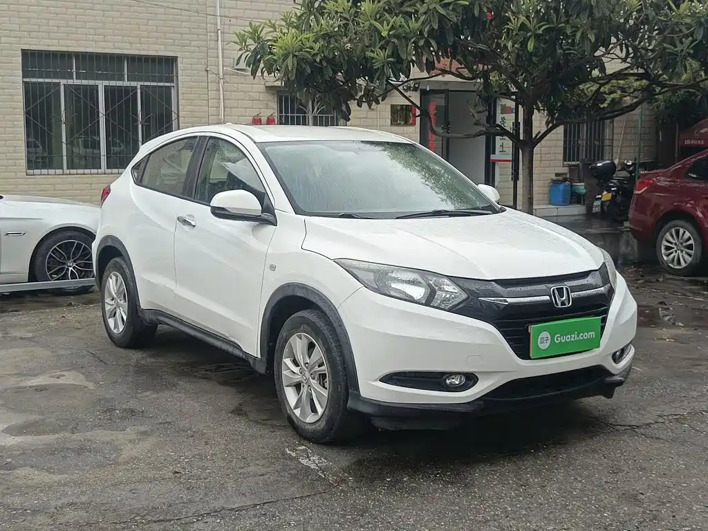 Honda Vezel — фото 4