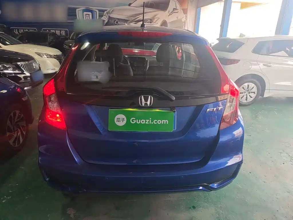 Honda Fit — фото 6