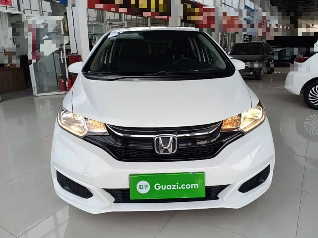 Honda Fit — фото 3