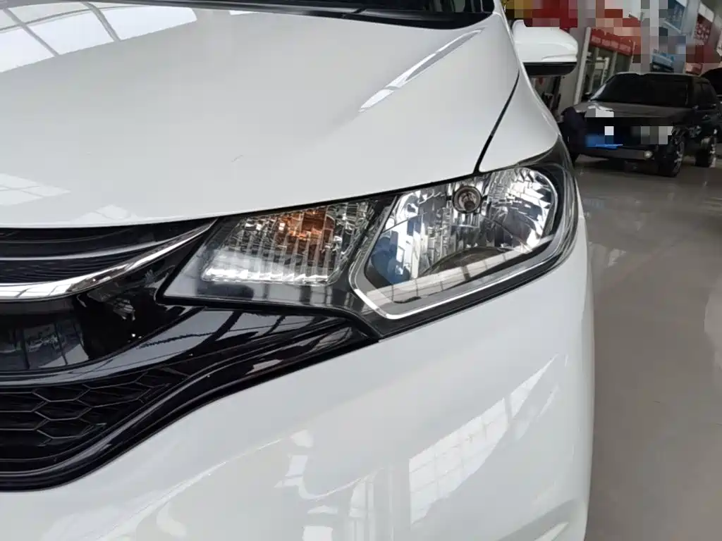 Honda Fit — фото 24