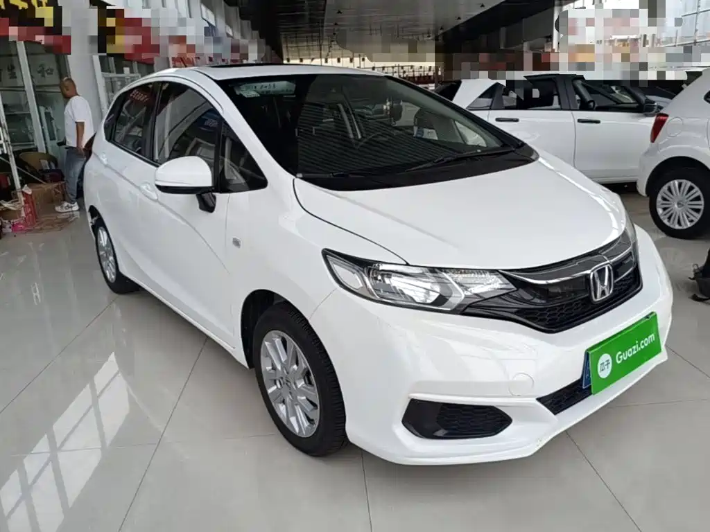 Honda Fit — фото 4