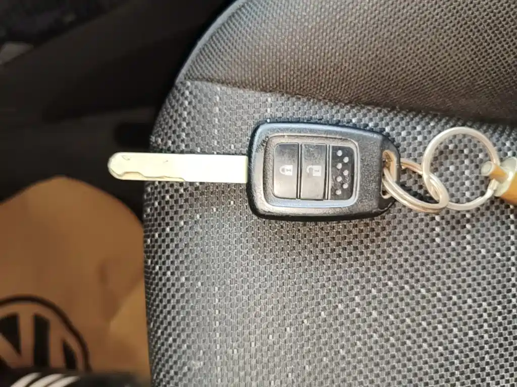 Honda Fit — фото 9