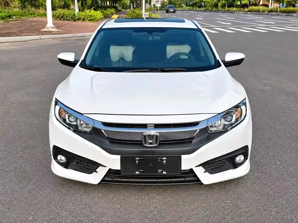 Honda Civic — фото 3