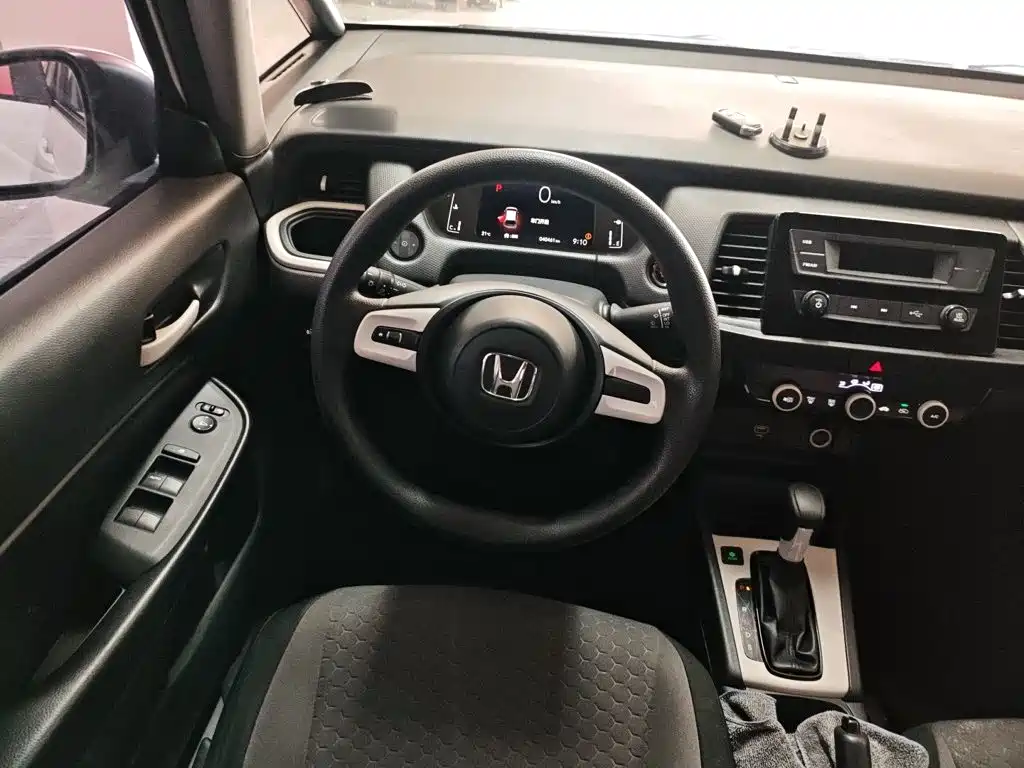 Honda Fit — фото 7
