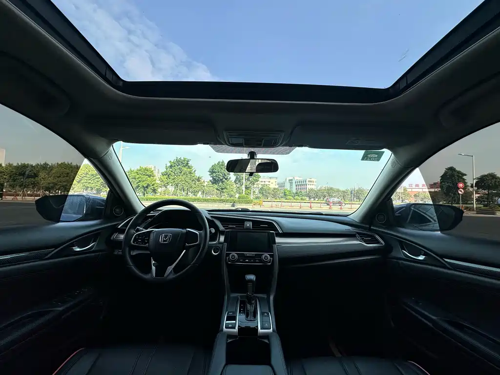 Honda Civic — фото 9