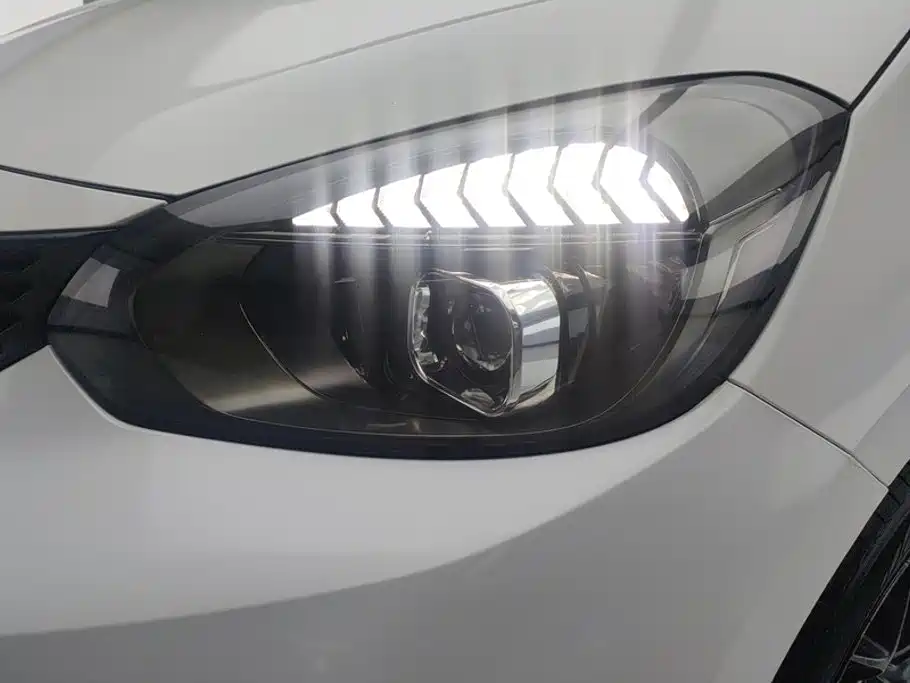 Honda Fit — фото 5