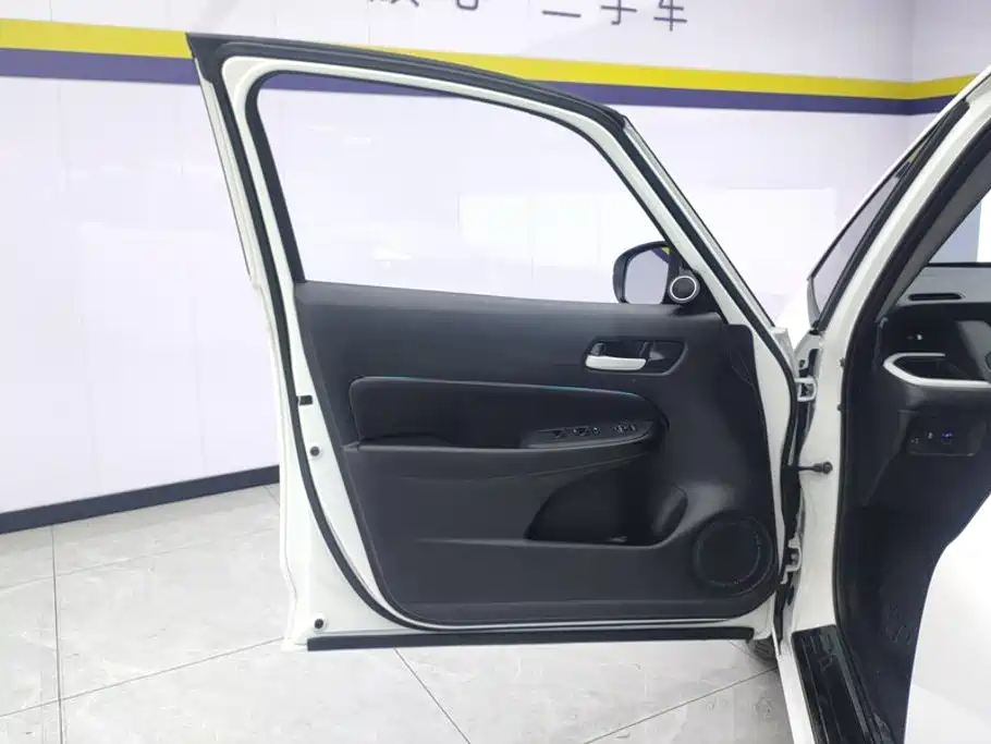 Honda Fit — фото 7
