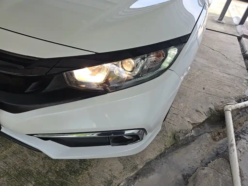Honda Civic — фото 24