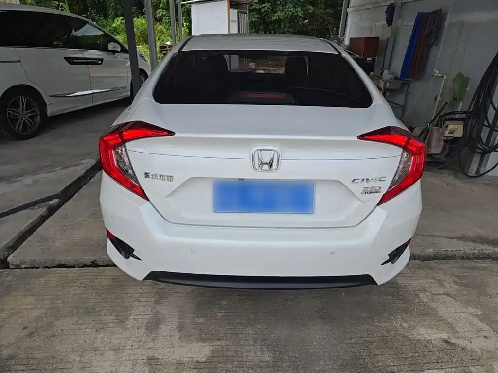 Honda Civic — фото 6