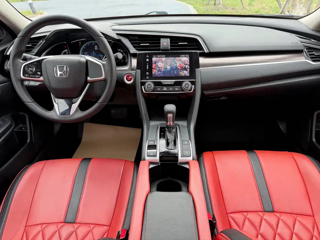 Honda Civic — фото 5