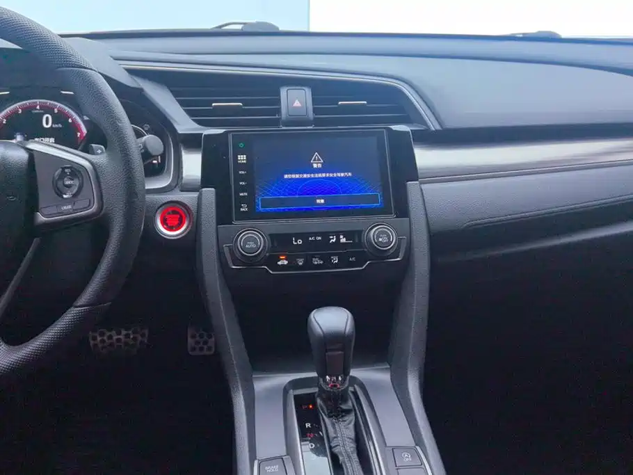 Honda Civic — фото 13