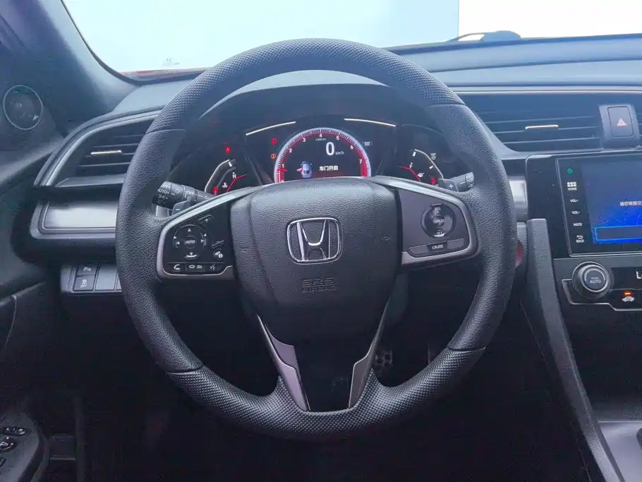 Honda Civic — фото 15